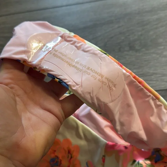 NWT Maaji Floral Halter One-Piece Swimsuit - Picture 4 of 8